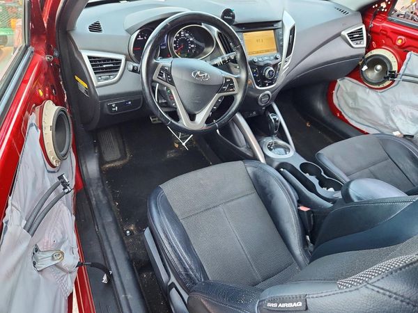 2013 HYUNDAI VELOSTER
