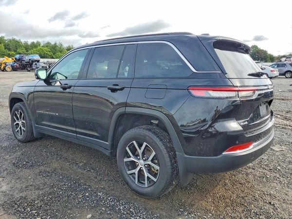 2025 JEEP GRAND CHEROKEE