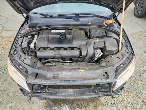 2012 VOLVO S80