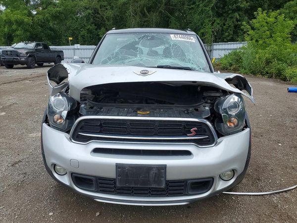 2016 MINI COOPER