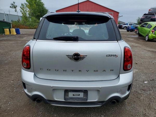 2016 MINI COOPER