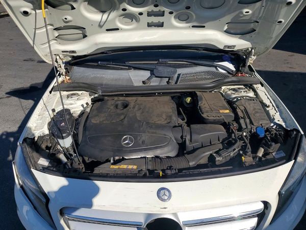 2015 MERCEDES-BENZ GLA GLA250 4-MATIC