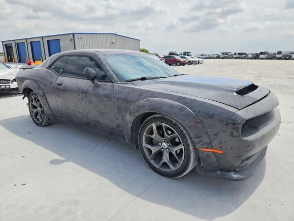 2017 DODGE CHALLENGER
