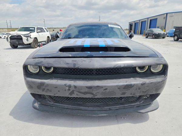 2017 DODGE CHALLENGER