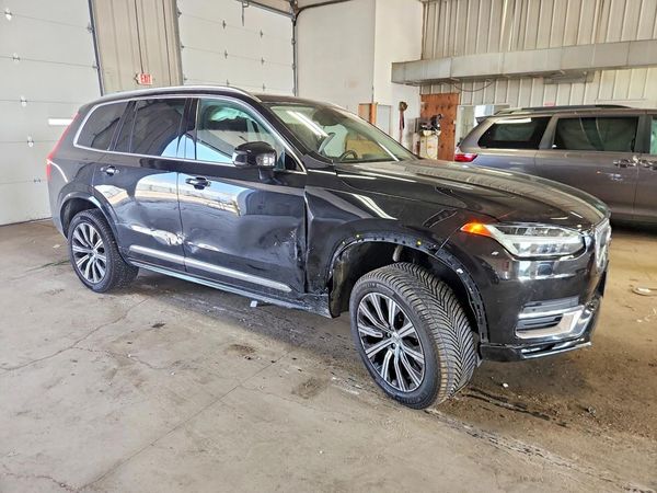 2020 VOLVO XC90