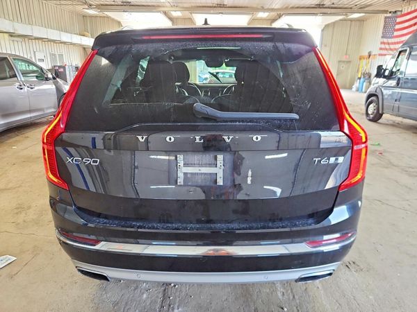 2020 VOLVO XC90