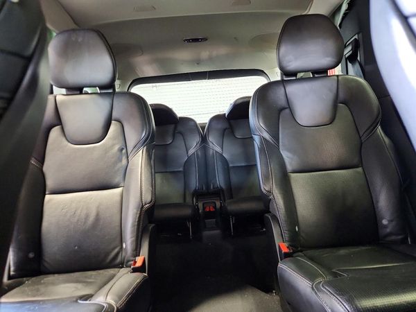 2020 VOLVO XC90