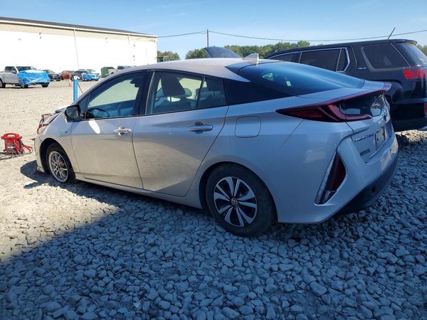 2018 TOYOTA PRIUS Plus/Premium/Advanced