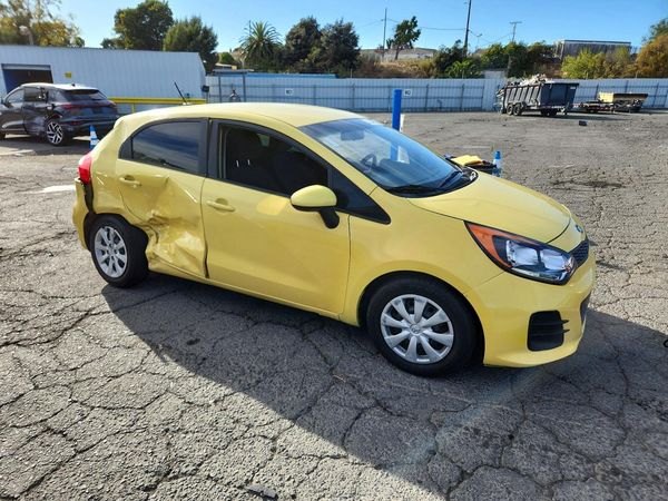 2016 KIA RIO