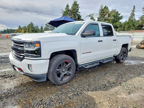 2017 CHEVROLET SILVERADO — DSFA — Front 3/4