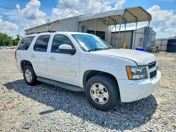 2012 CHEVROLET TAHOE LT — Passenger 3/4