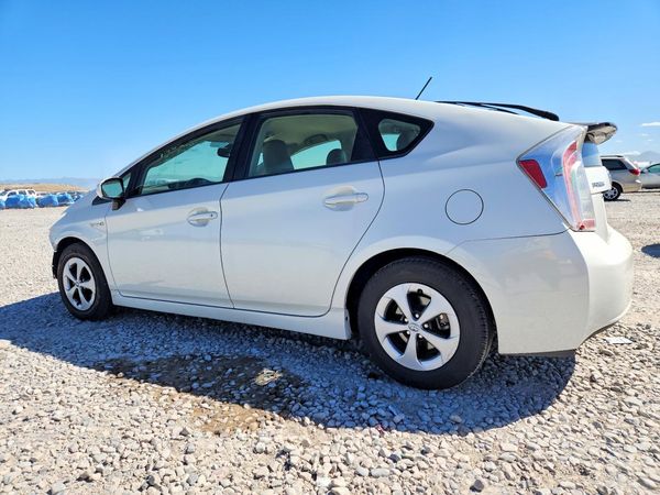 2015 TOYOTA PRIUS