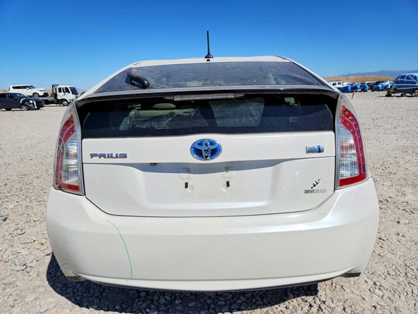 2015 TOYOTA PRIUS