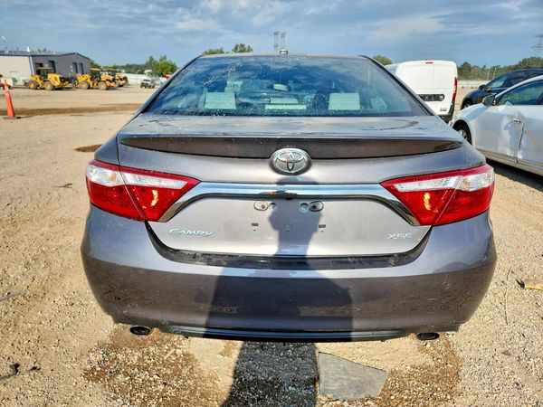 2017 TOYOTA CAMRY XLE/XSE