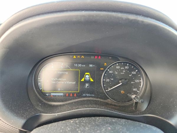 2023 NISSAN KICKS