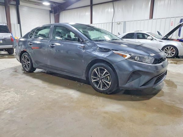 2022 KIA FORTE