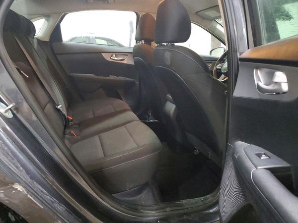 2022 KIA FORTE