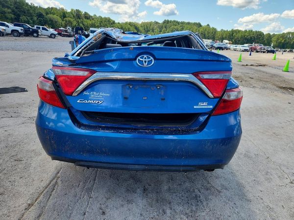2016 TOYOTA CAMRY