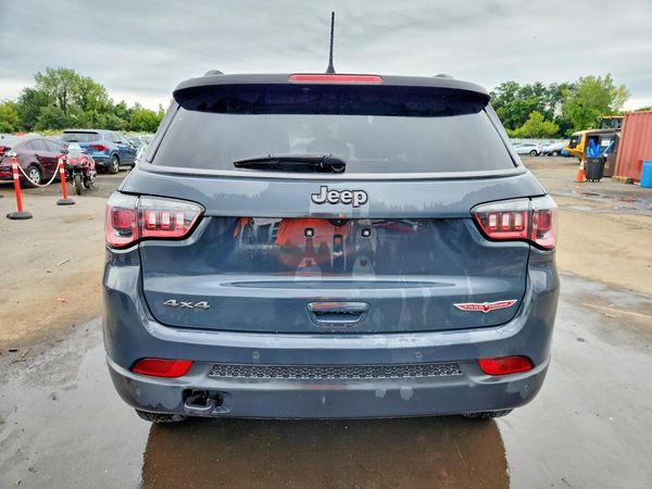 2017 JEEP COMPASS