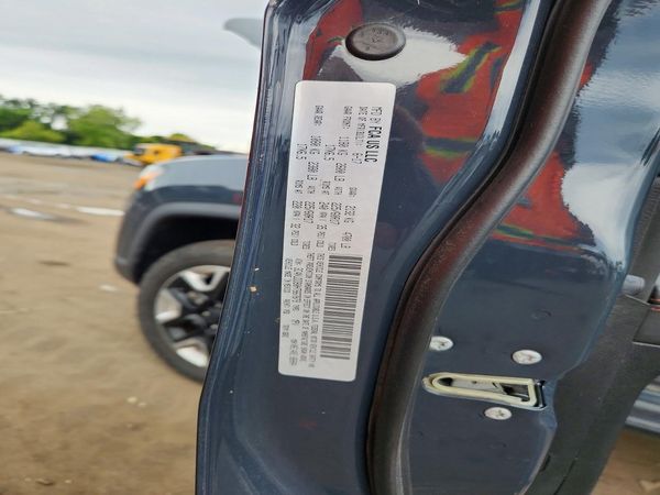 2017 JEEP COMPASS