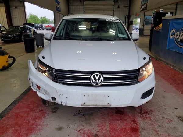 2017 VOLKSWAGEN TIGUAN