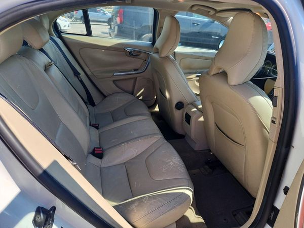 2013 VOLVO S60