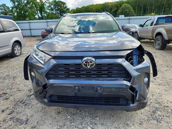 2019 TOYOTA RAV4 XLE / XLE Premium 4WD