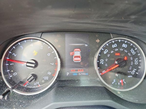 2019 TOYOTA RAV4 XLE / XLE Premium 4WD