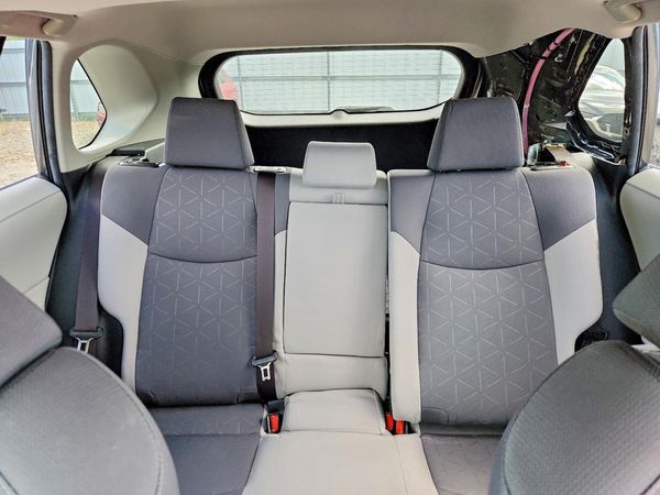 2019 TOYOTA RAV4 XLE / XLE Premium 4WD