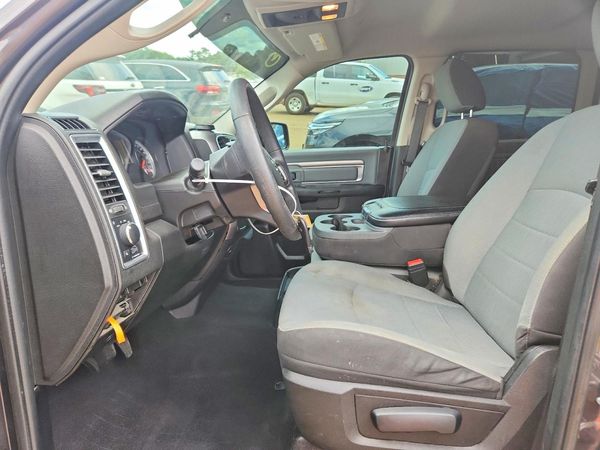 2022 RAM 1500 SLT — DENT