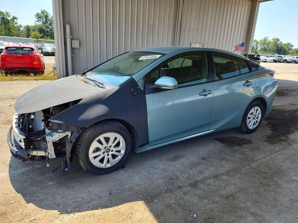 2016 TOYOTA PRIUS One/Two