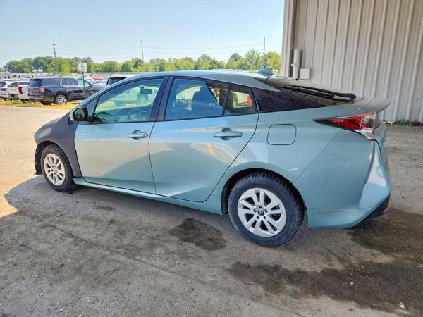 2016 TOYOTA PRIUS One/Two