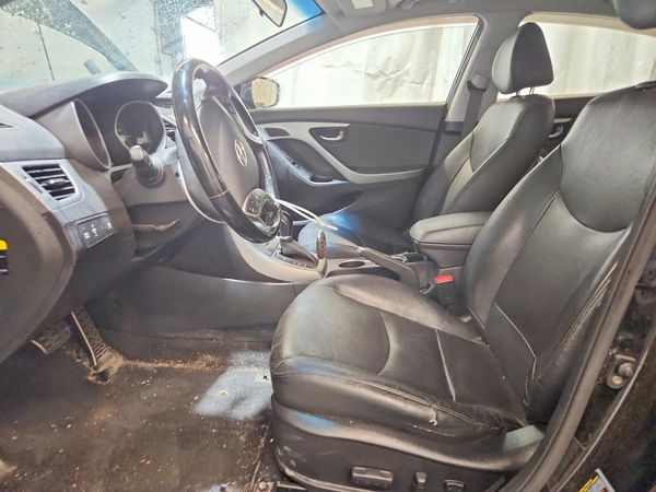 2014 HYUNDAI ELANTRA