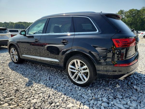 2017 AUDI Q7 quattro Prestige