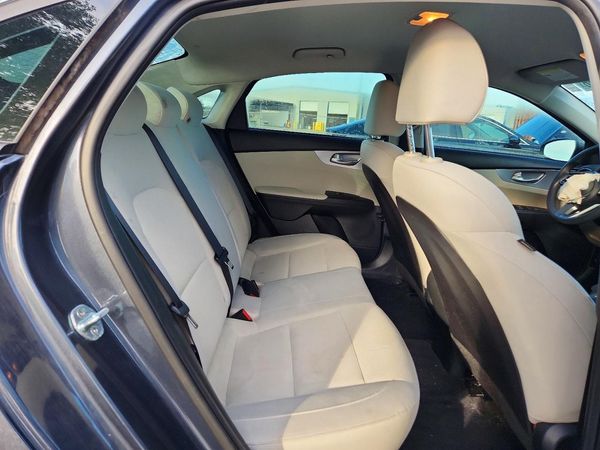 2022 KIA FORTE FE, LXS