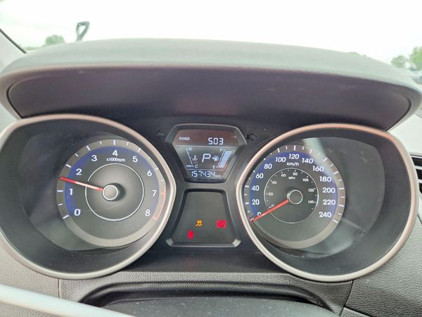 2016 HYUNDAI ELANTRA