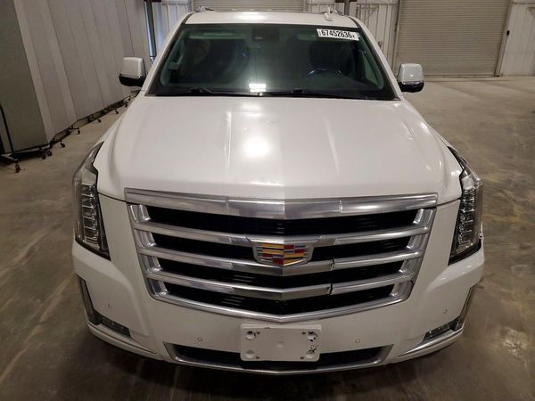 2020 CADILLAC ESCALADE