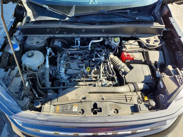 2023 FORD BRONCO Big Bend — Engine bay