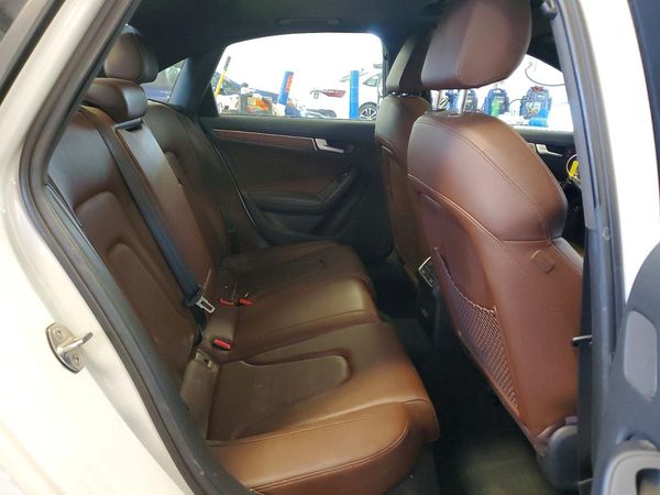 2015 AUDI A4 quattro Premium Plus
