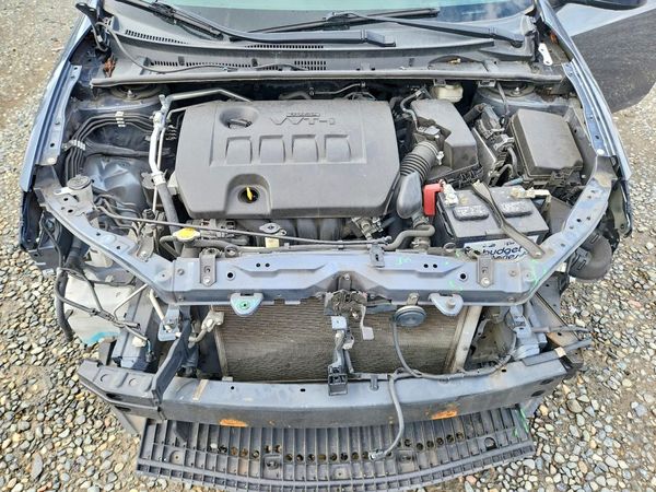 2017 TOYOTA COROLLA