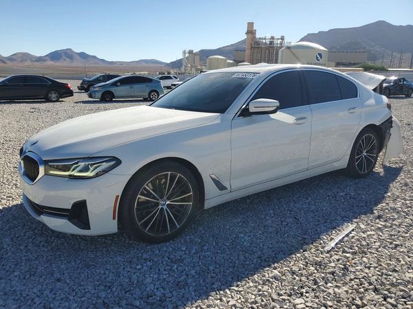 2021 BMW 530