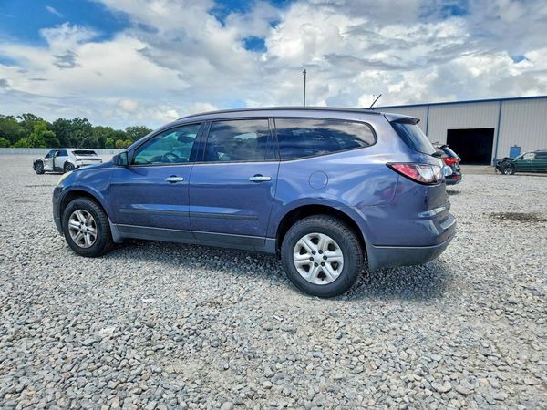 2013 CHEVROLET TRAVERSE LS