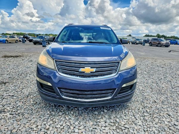 2013 CHEVROLET TRAVERSE LS