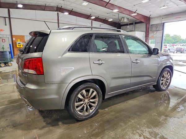 2013 KIA SORENTO