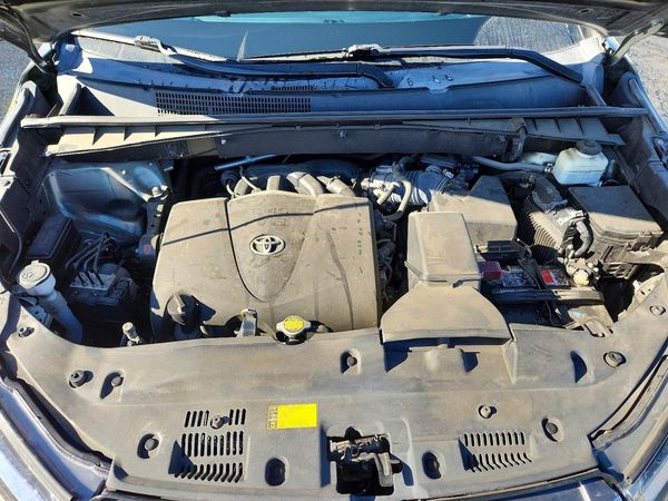 2017 TOYOTA HIGHLANDER