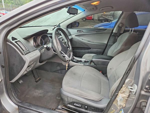 2013 HYUNDAI SONATA GLS/ GLS Popular