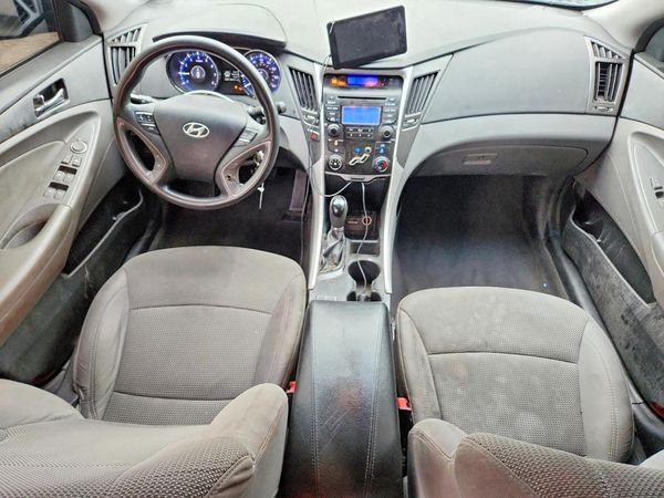 2013 HYUNDAI SONATA GLS/ GLS Popular