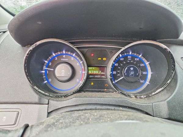 2013 HYUNDAI SONATA GLS/ GLS Popular