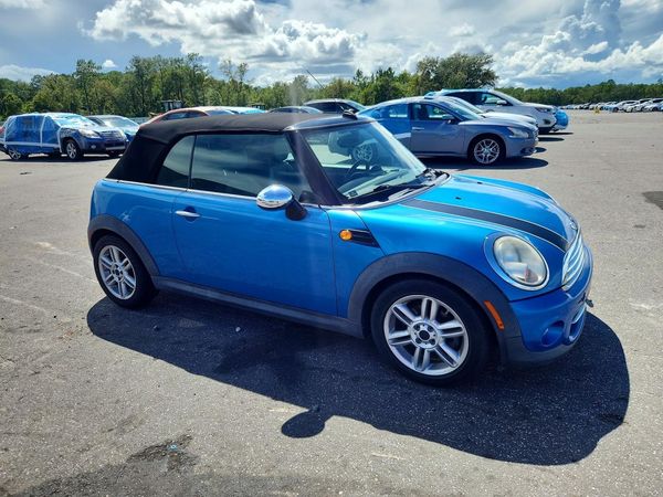 2012 MINI COOPER