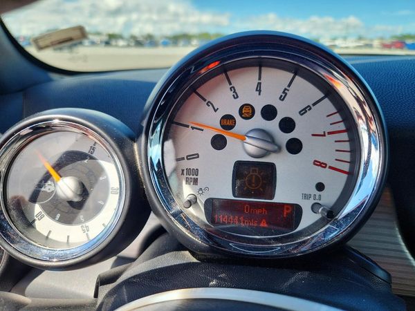 2012 MINI COOPER